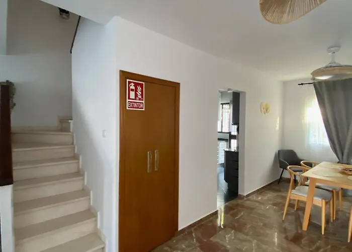 Adosado Vistalmar Lägenhet *